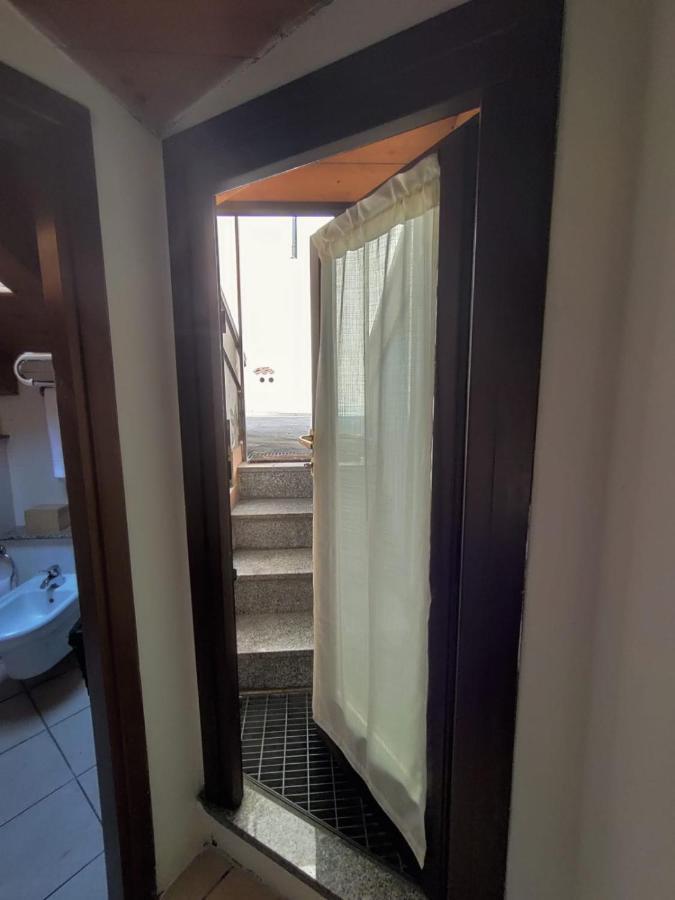 La Mansarda Sul Lago Lovere Bagian luar foto