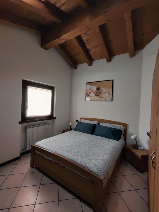 La Mansarda Sul Lago Lovere Bagian luar foto